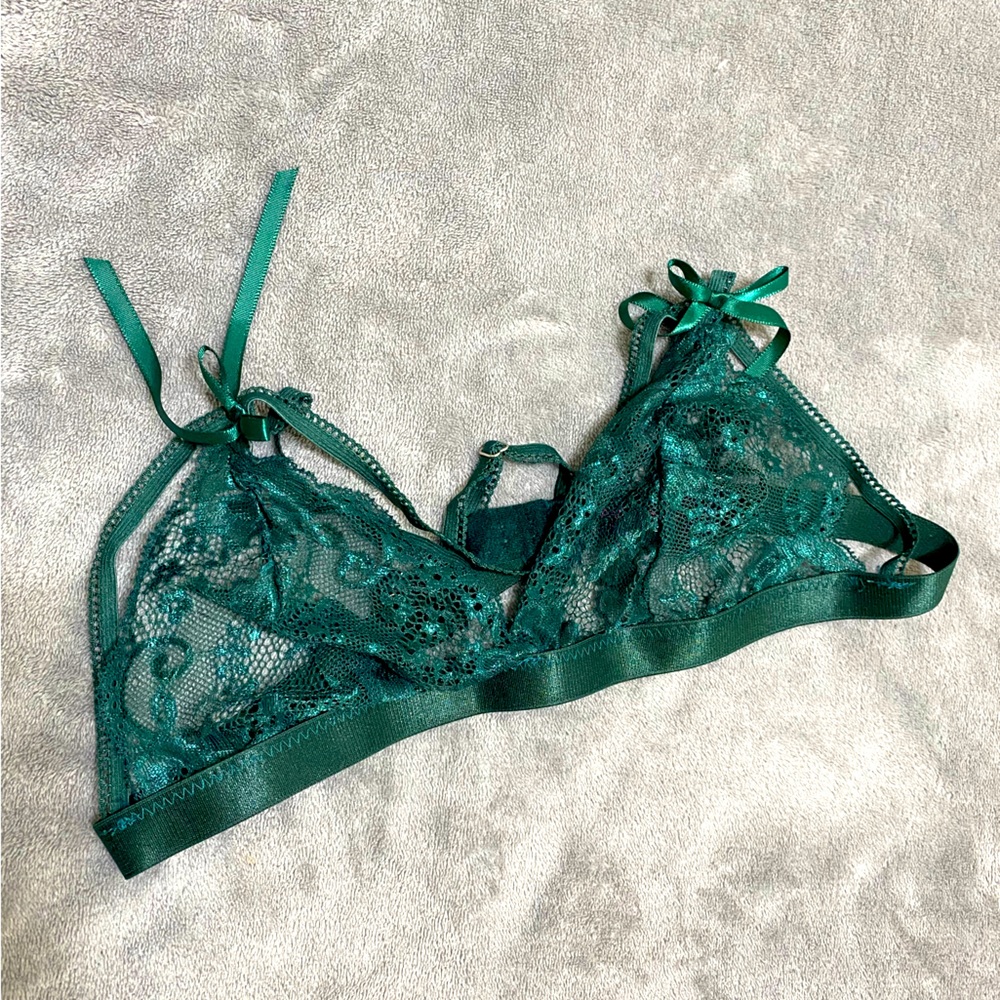 Emerald Green Lace Bralette Size S